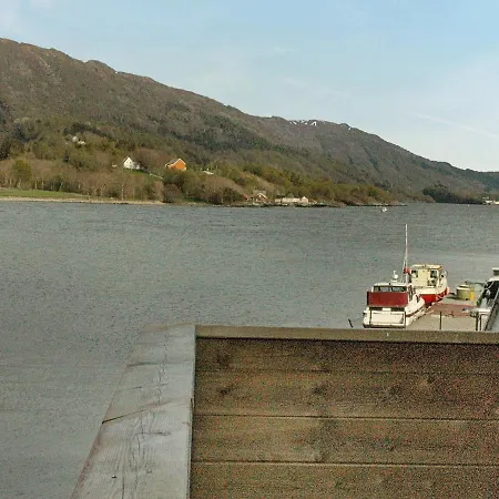 4 Person In Sorbovag Sørbø