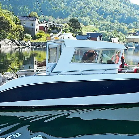 4 Person In Sorbovag *